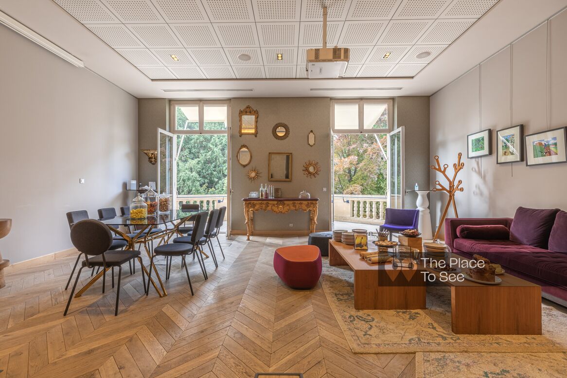 Salon