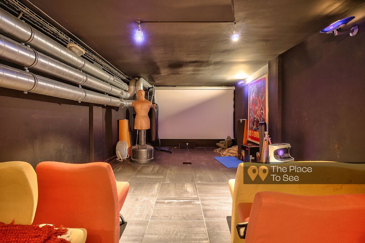 Home Cinema