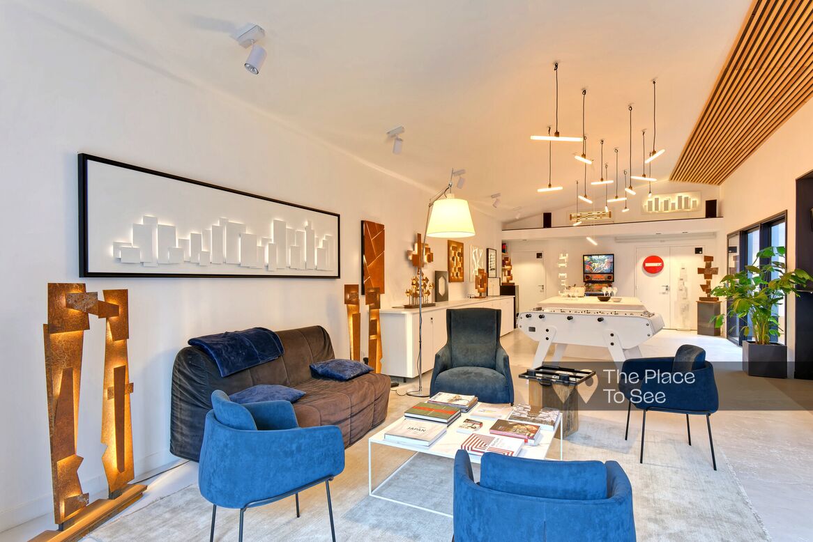 Salon