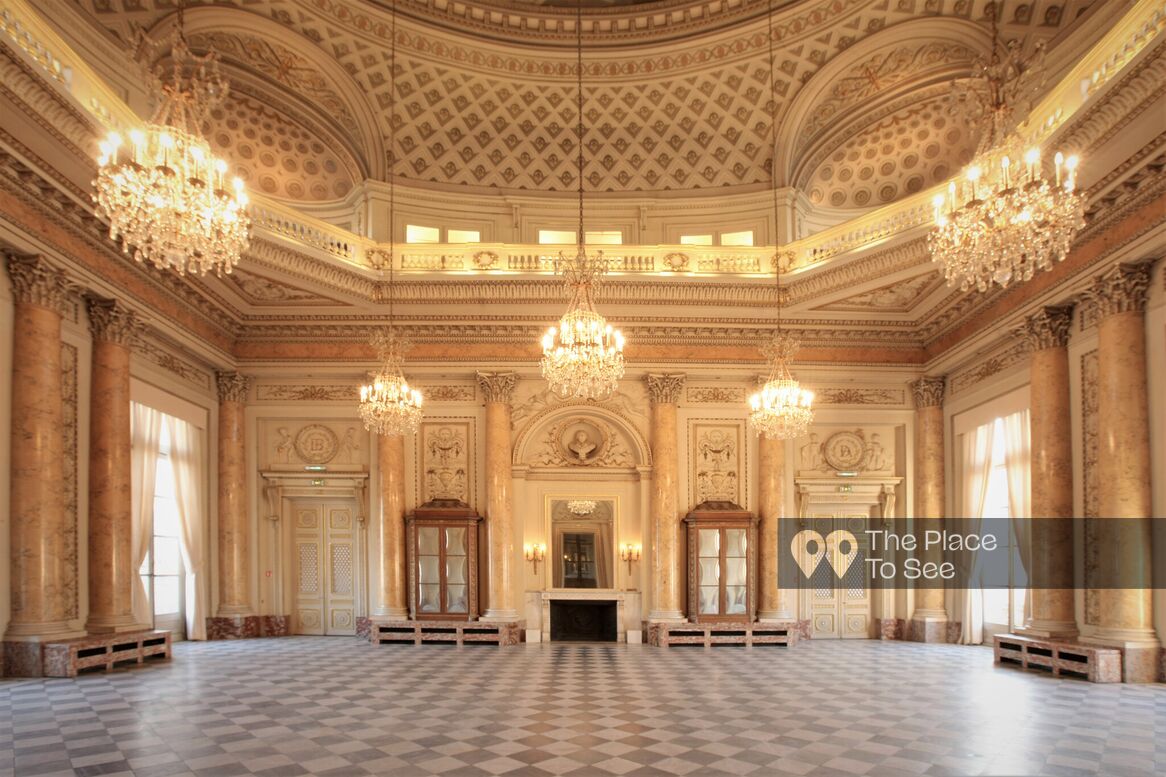 Salon