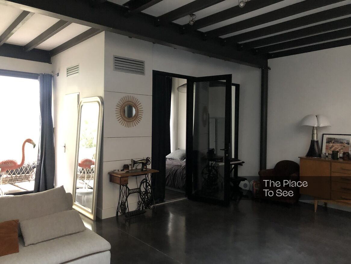 Salon