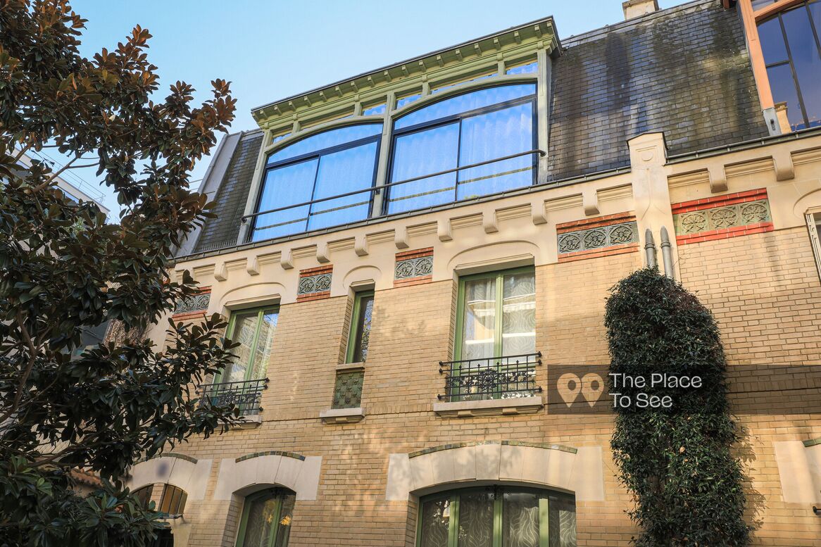 Façade