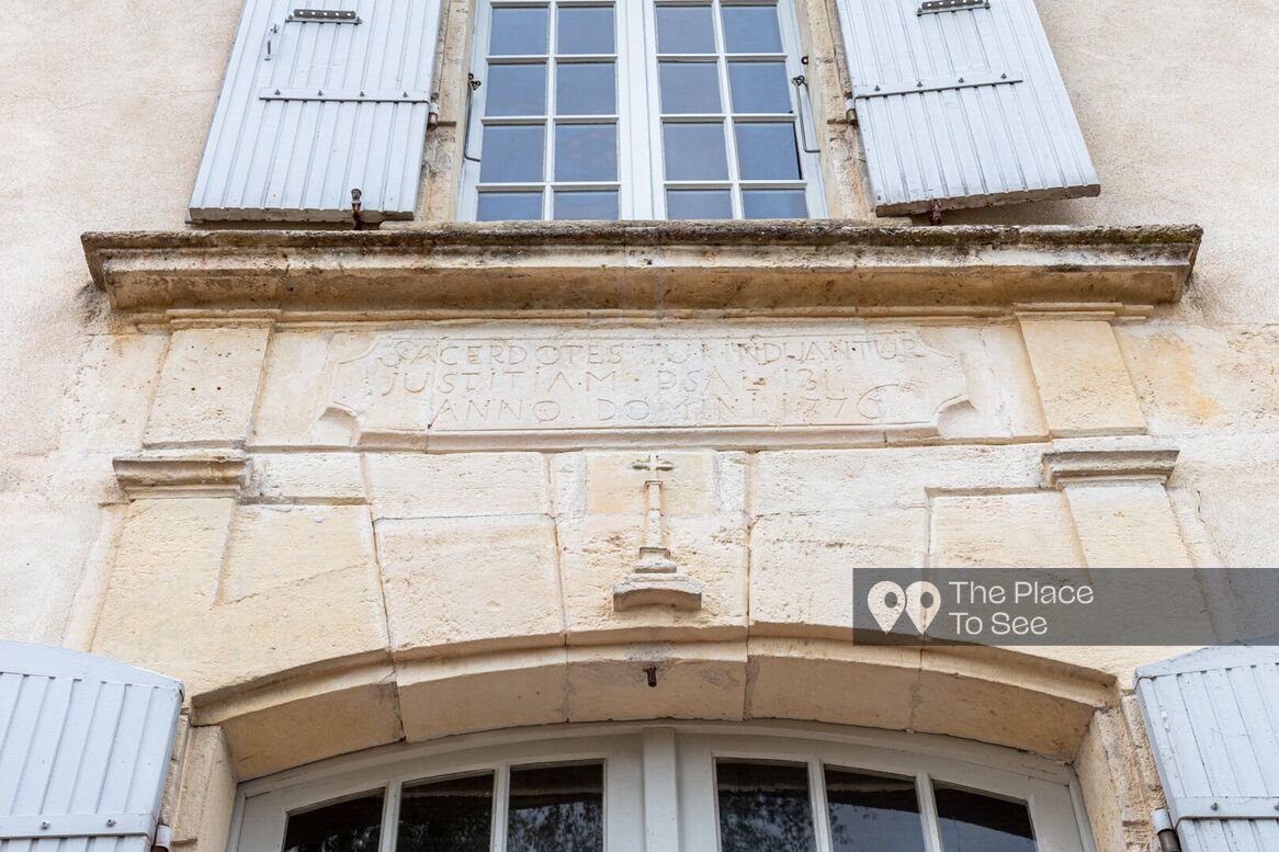 Façade