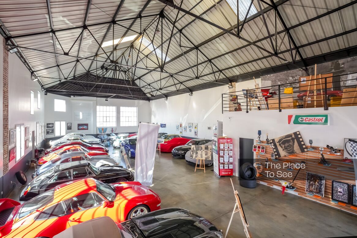 Hangar