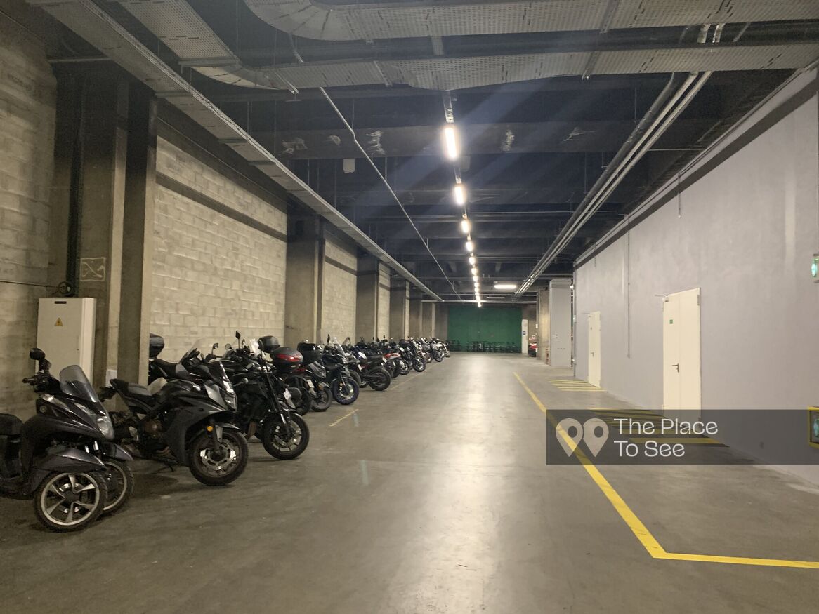 Parking Exterieur