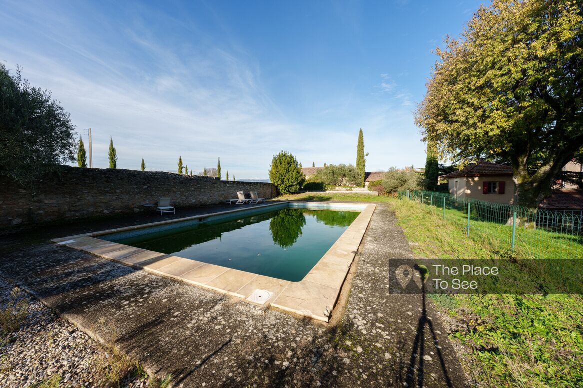 Piscine extérieure