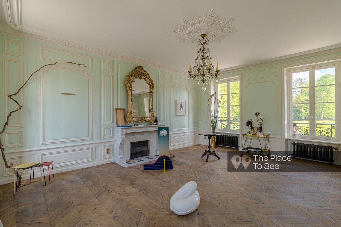 Salon