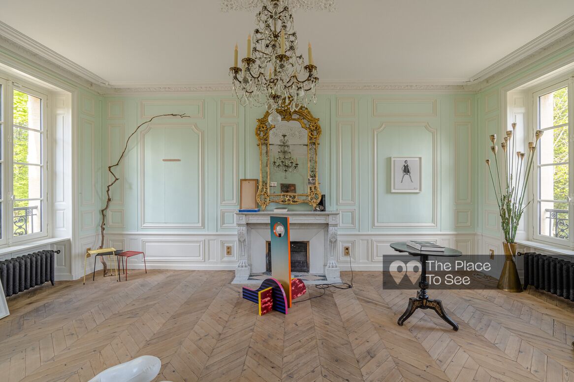 Salon