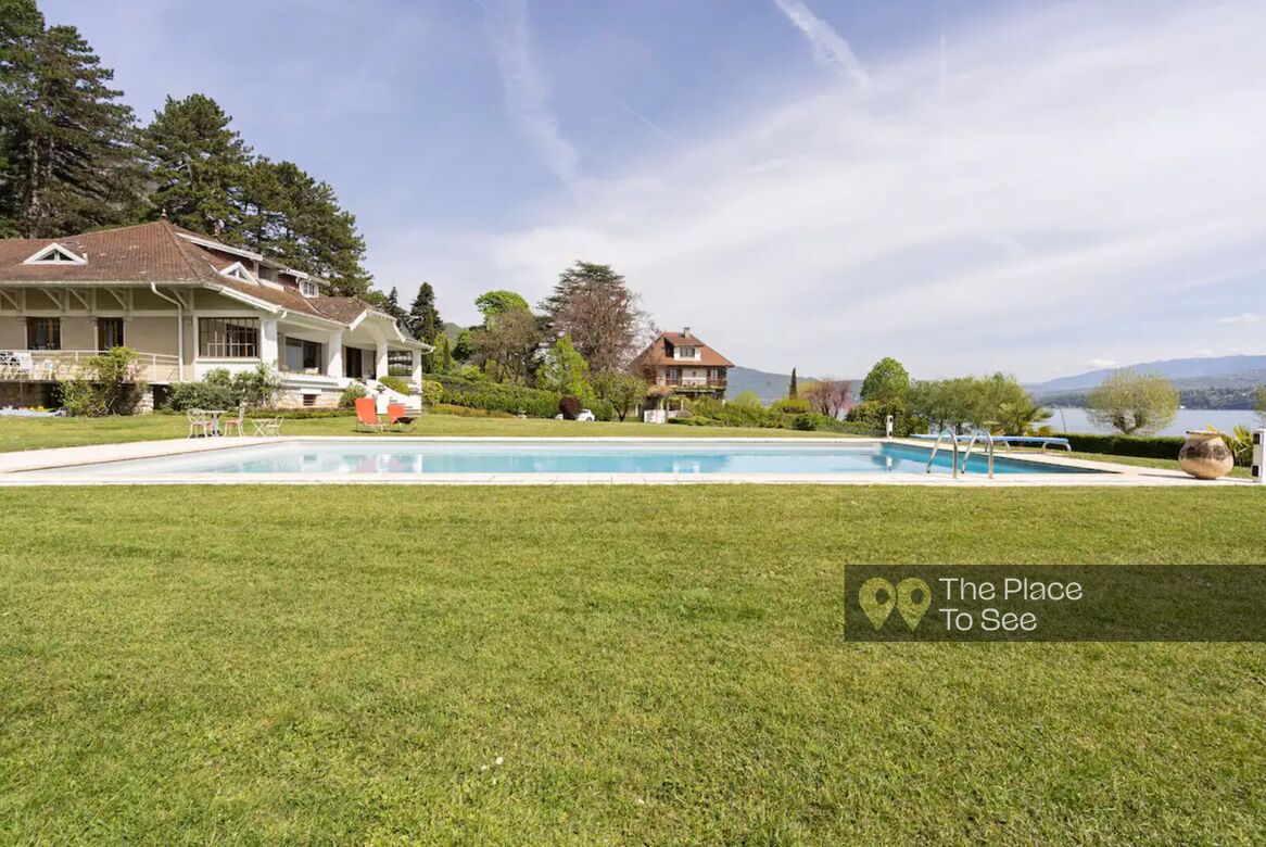 Piscine extérieure