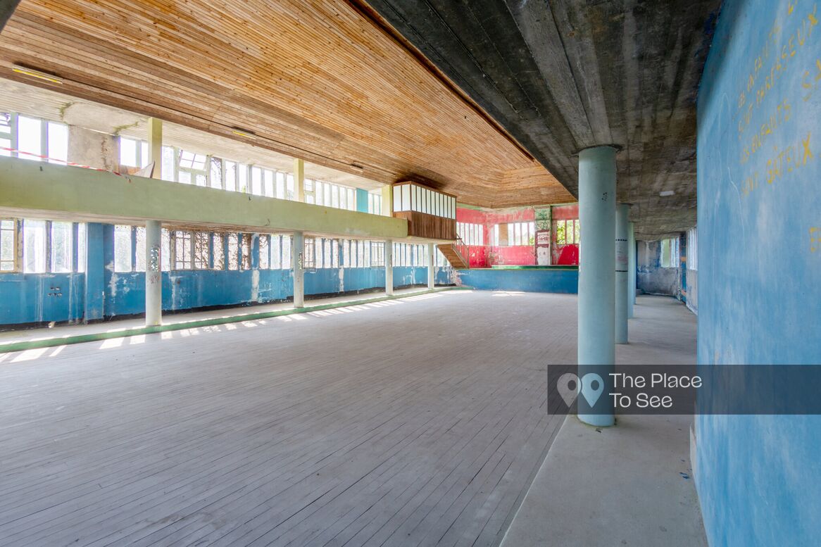 Hangar
