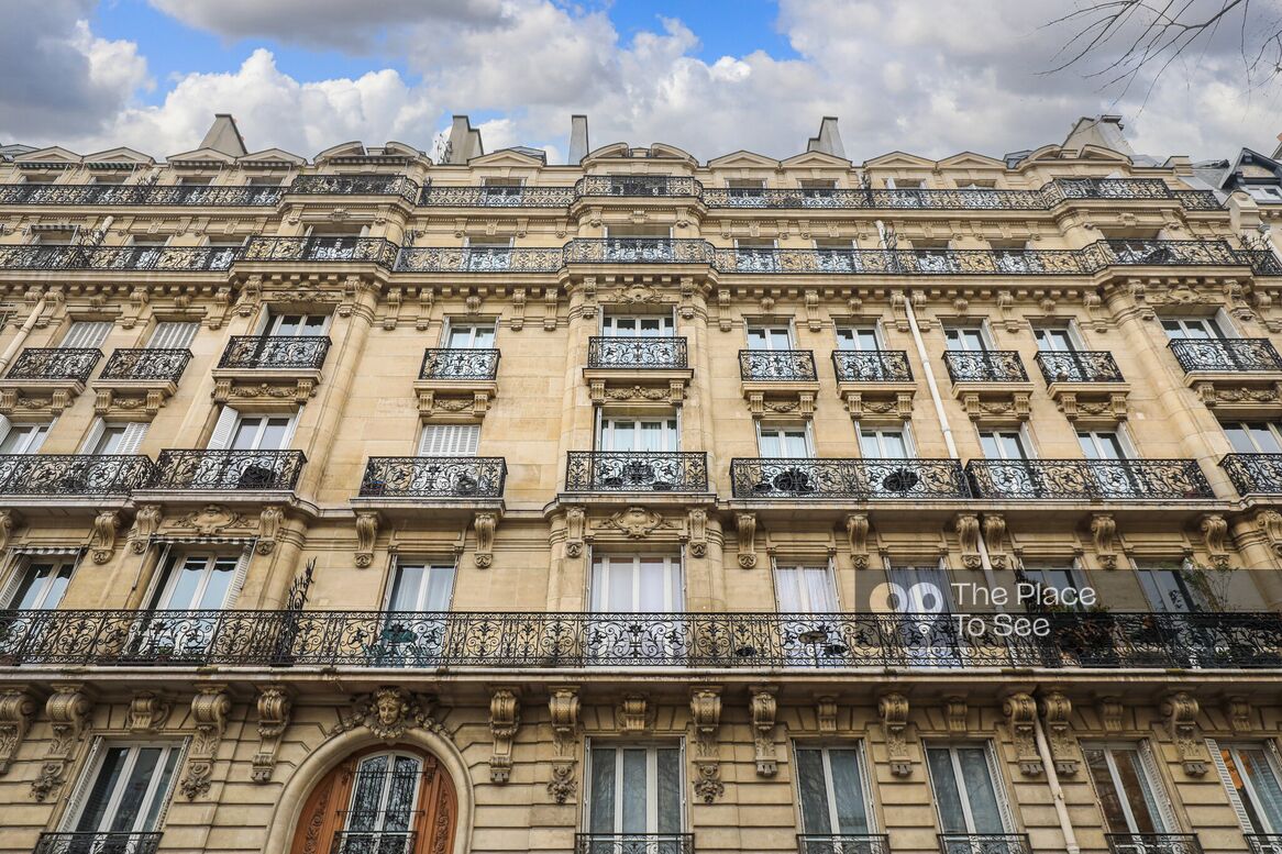 Façade