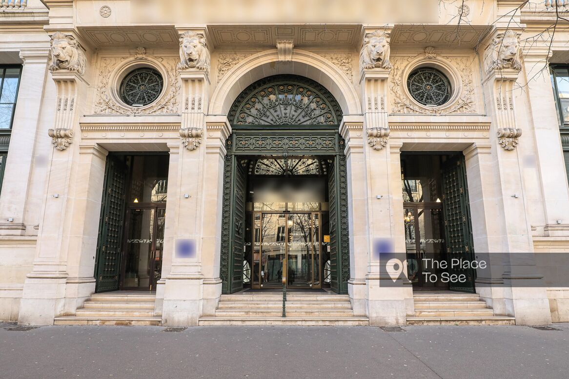 Façade