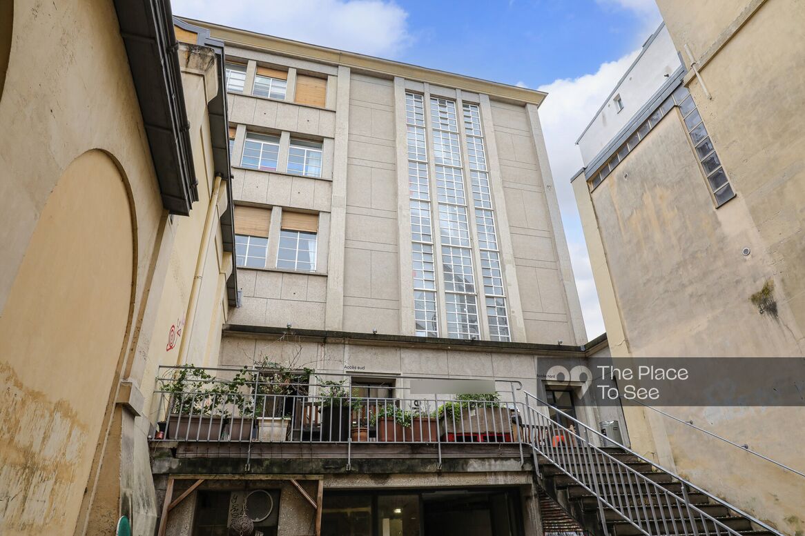 Façade