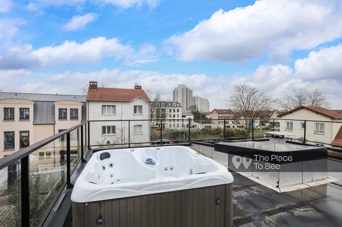 Jacuzzi