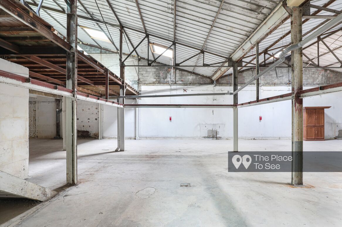 Hangar
