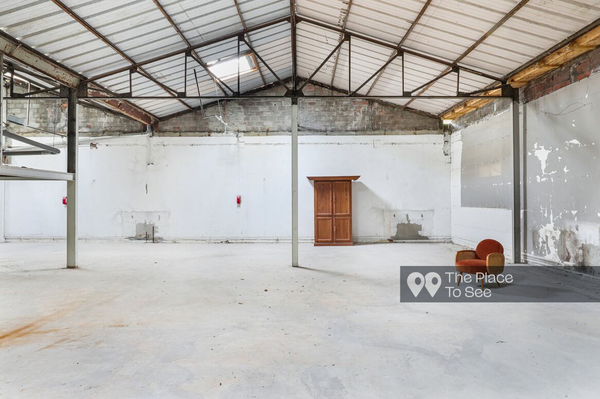 Hangar