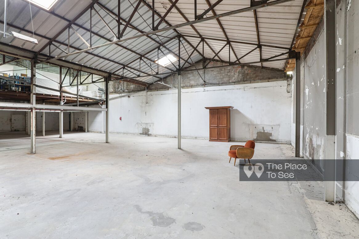 Hangar