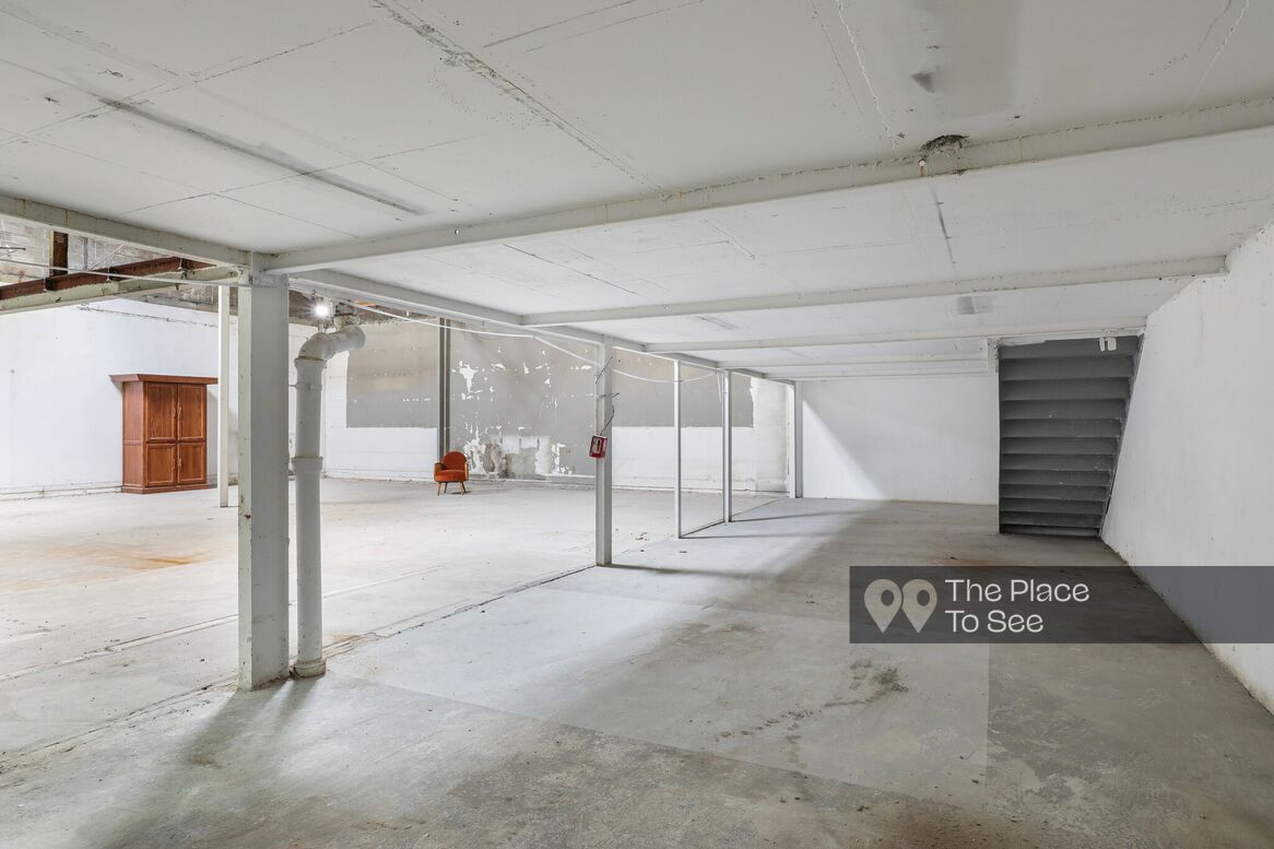 Hangar