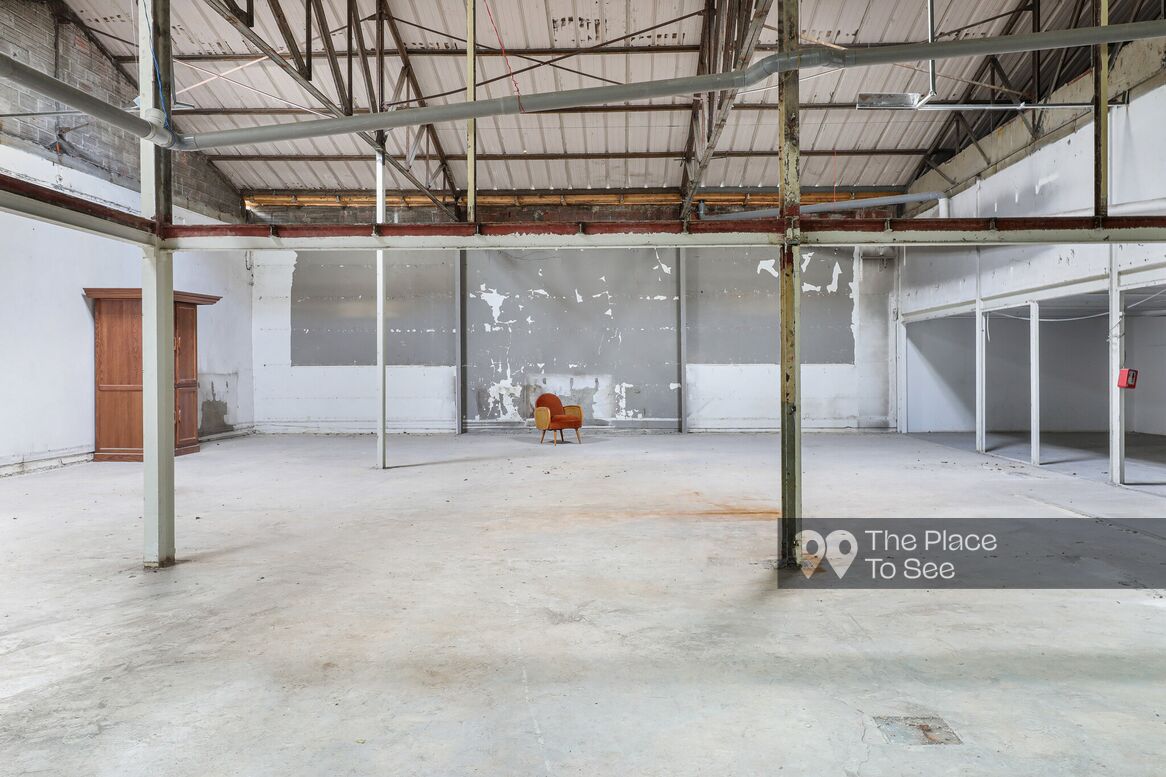 Hangar