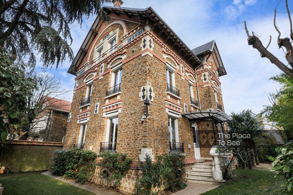Façade