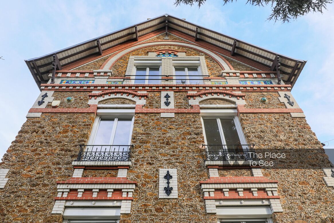 Façade