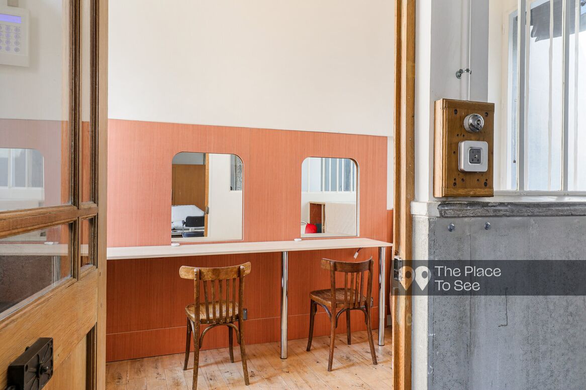 Loge
