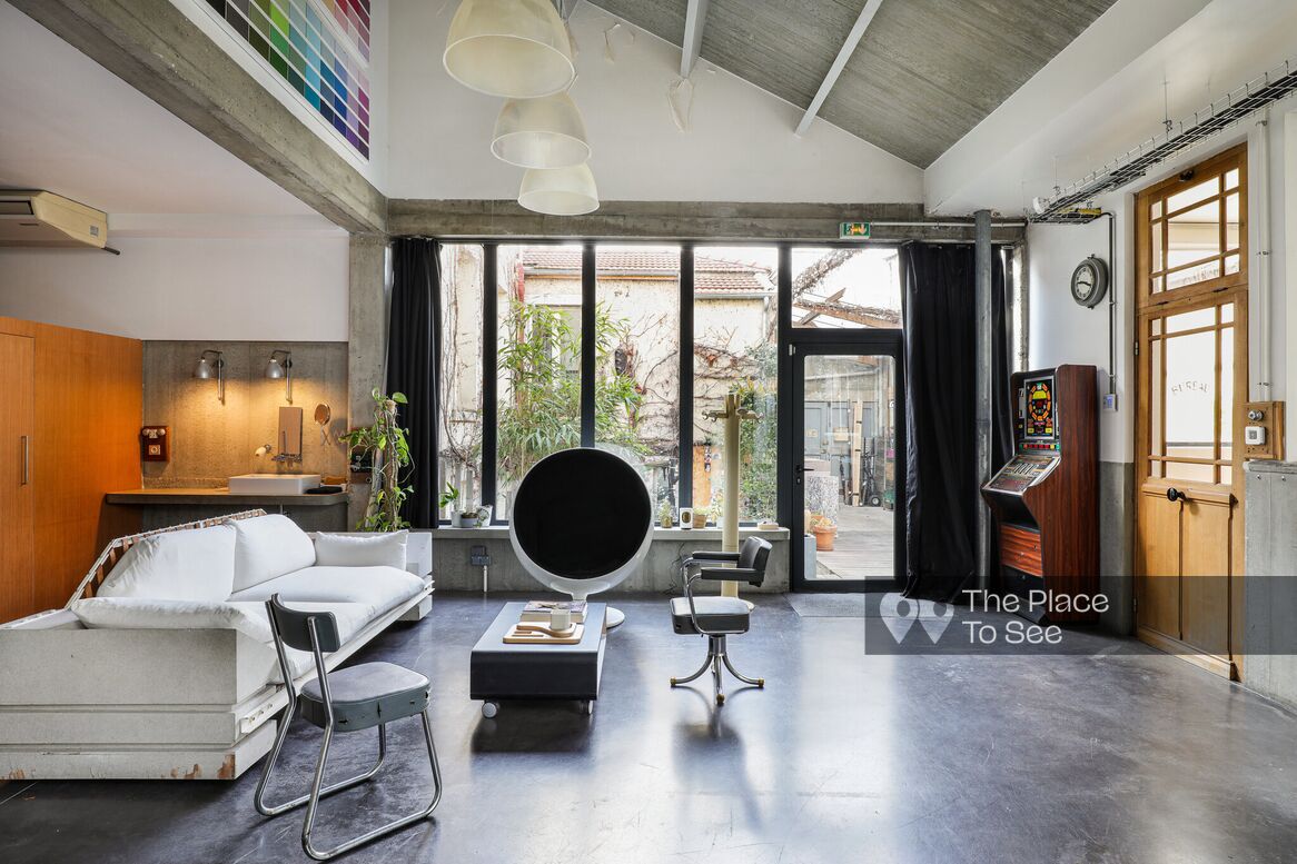 Salon