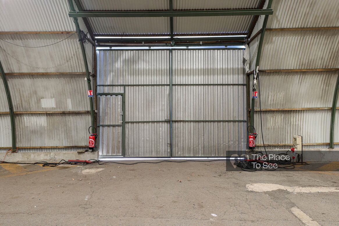Hangar