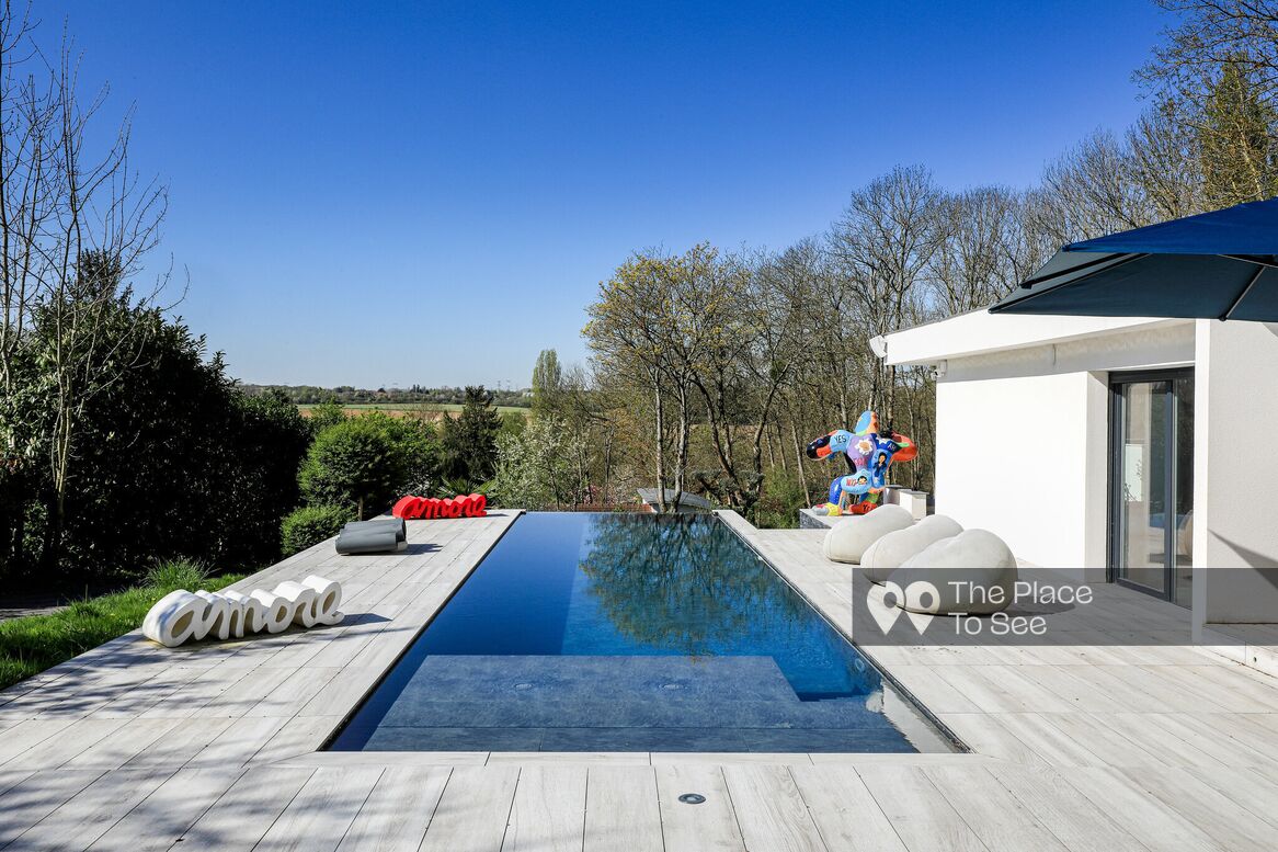 Piscine extérieure