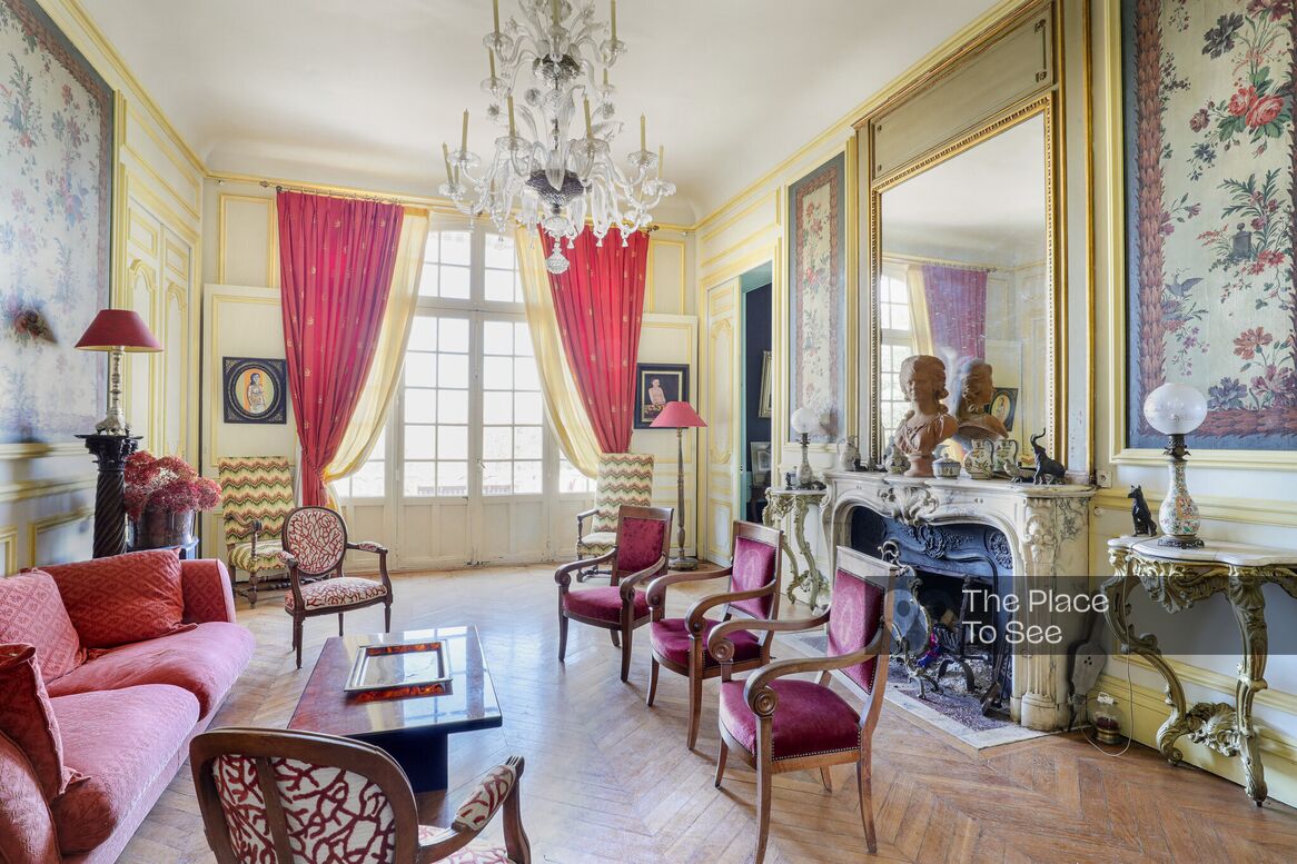 Salon