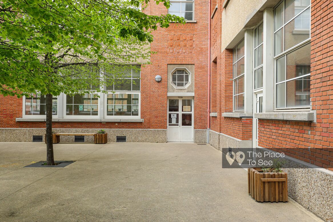 Cour