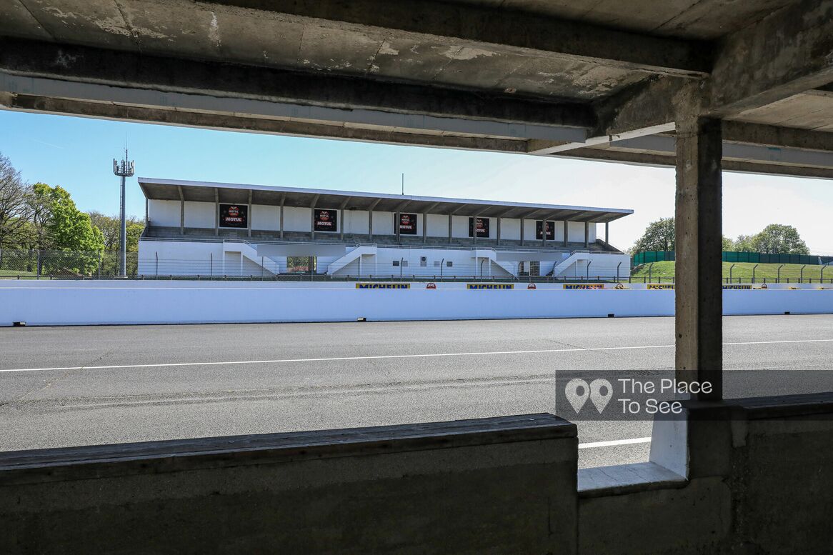 Parking Exterieur