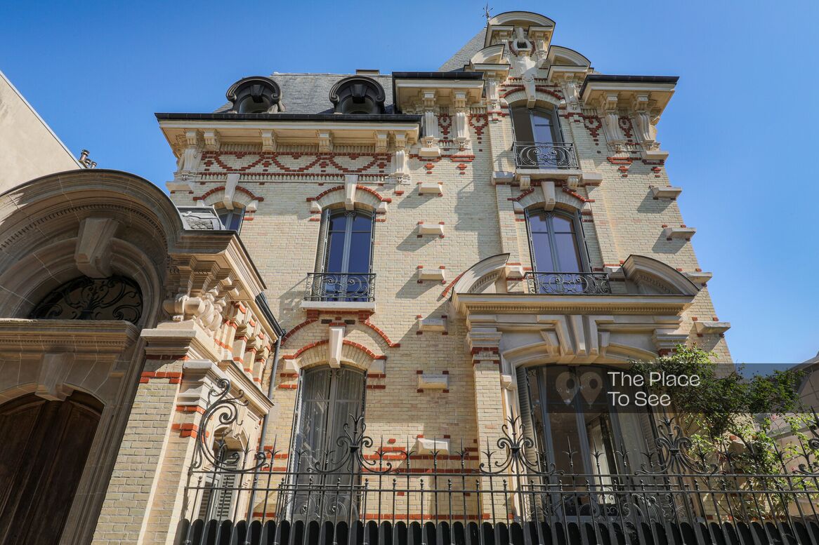 Façade