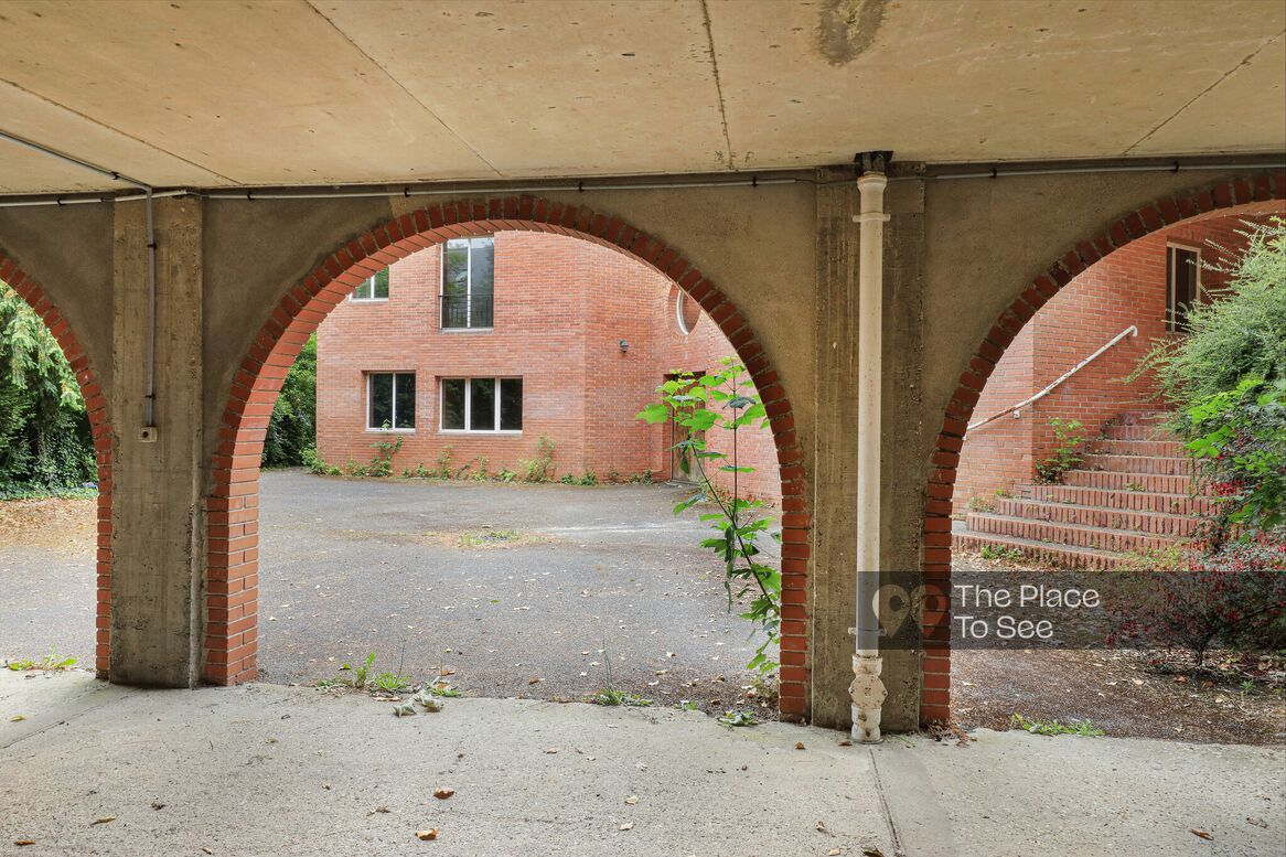 Parking Exterieur