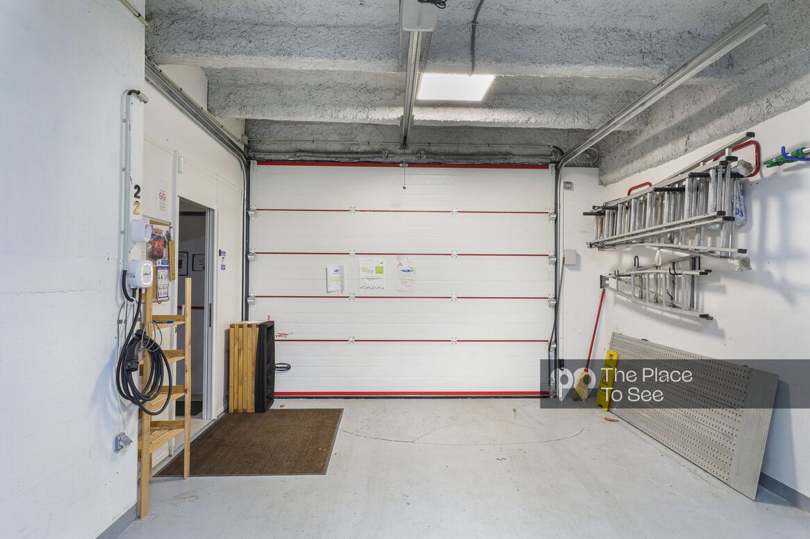 Hangar
