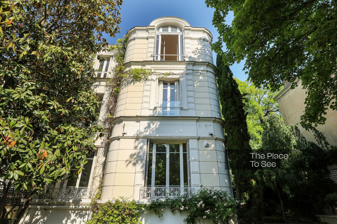 Façade