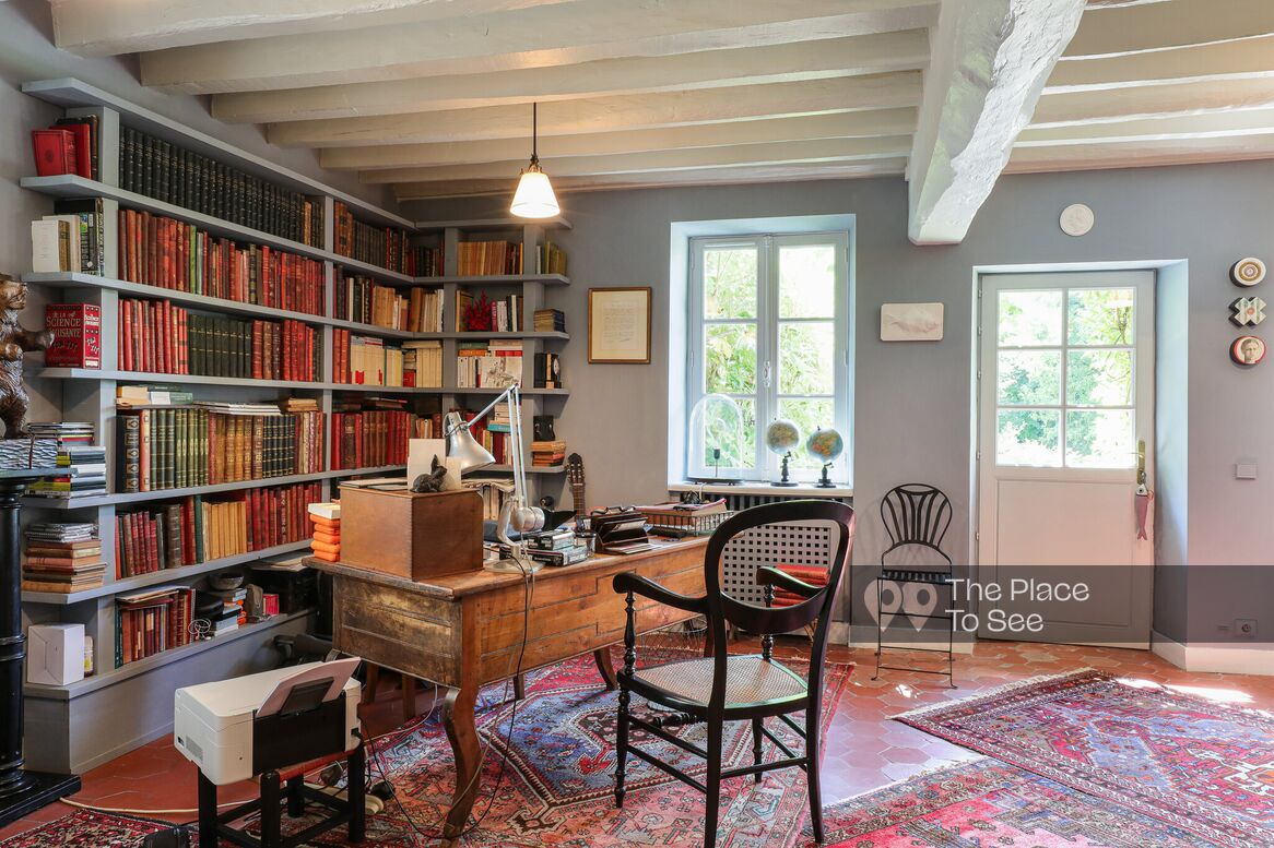 Bureau
