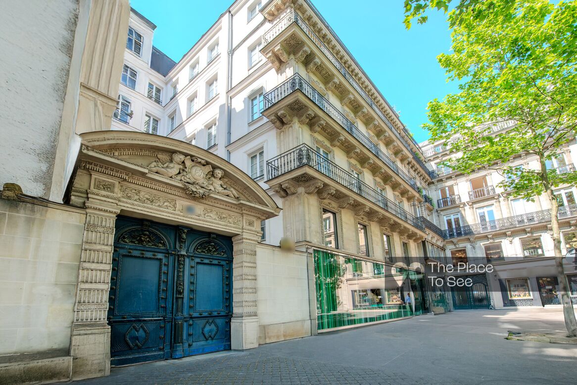 Façade