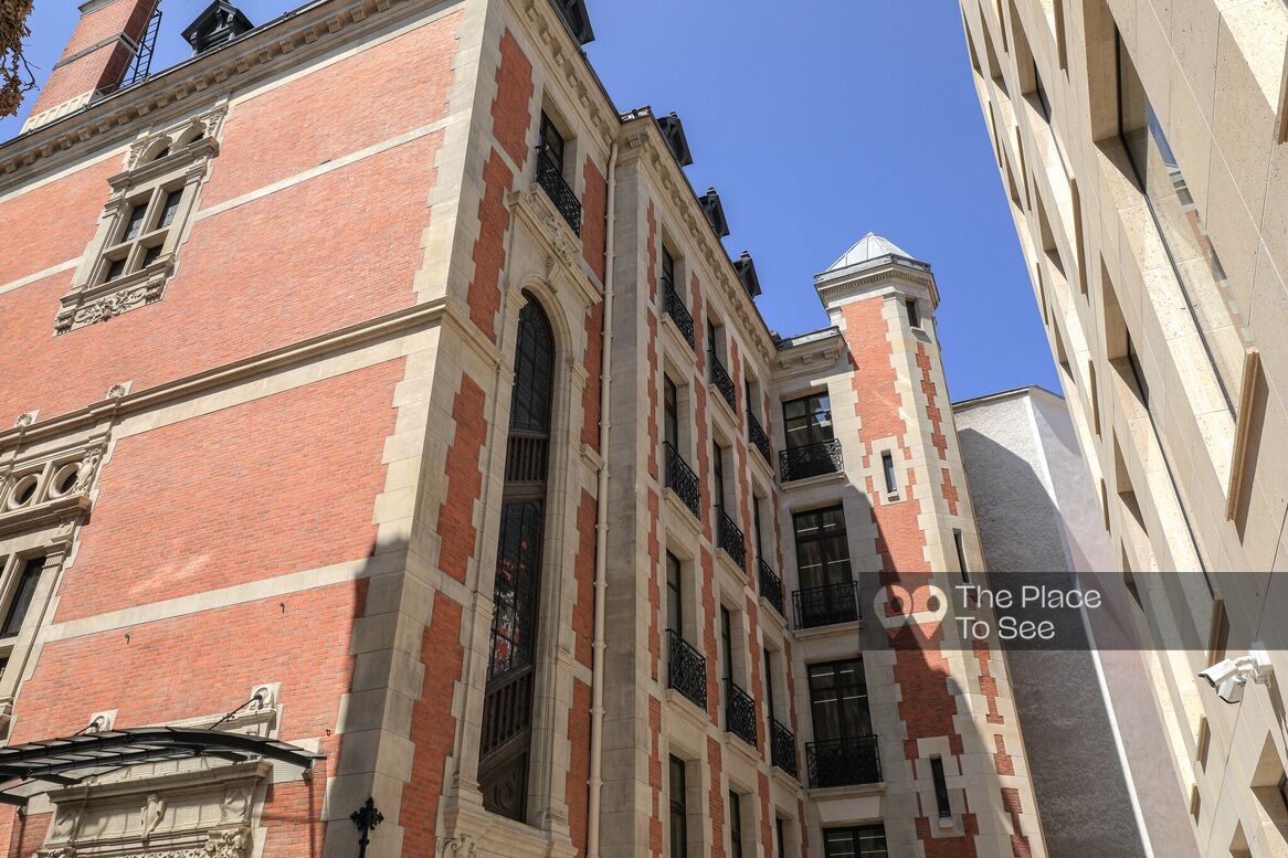 Façade