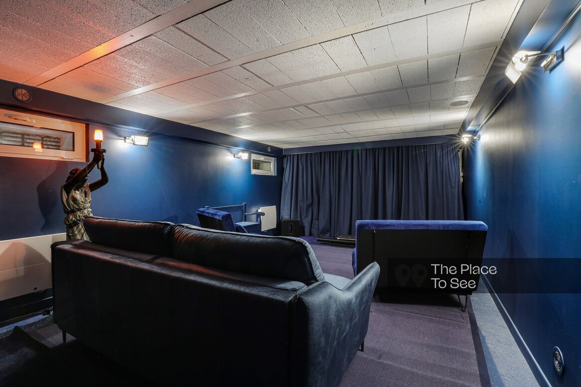 Home Cinema