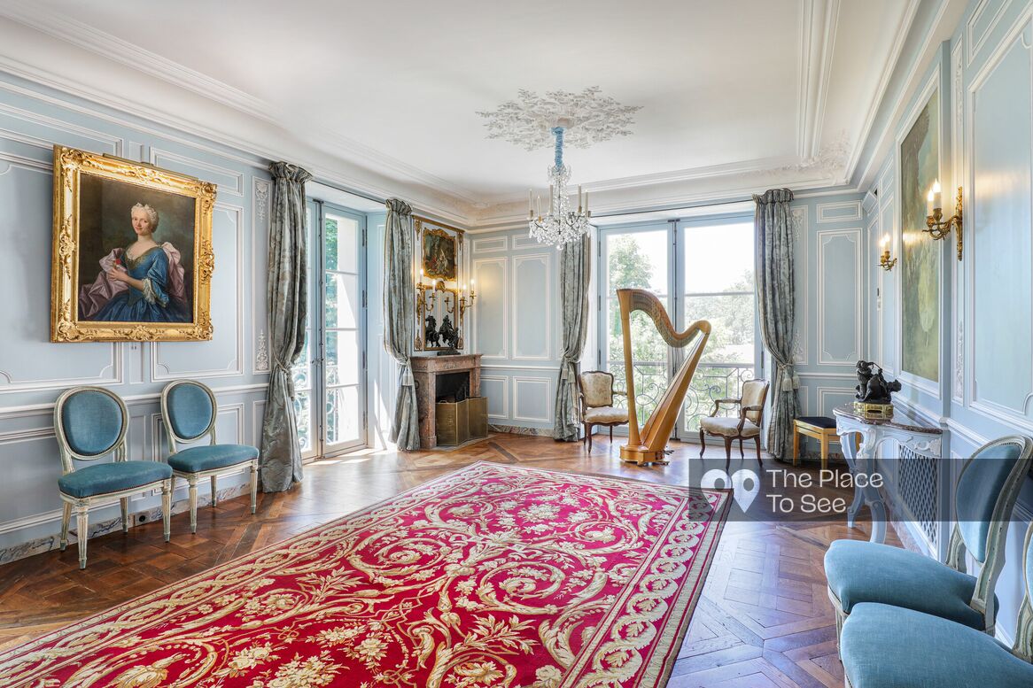 Salon