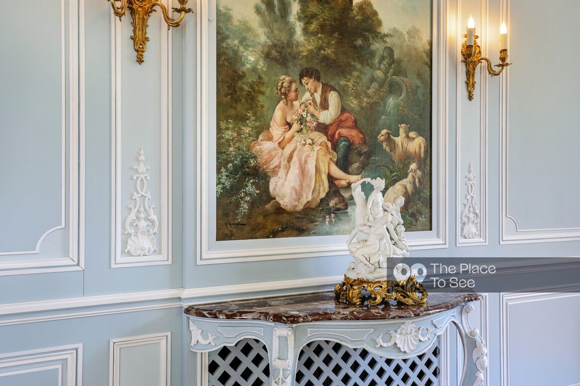 Salon
