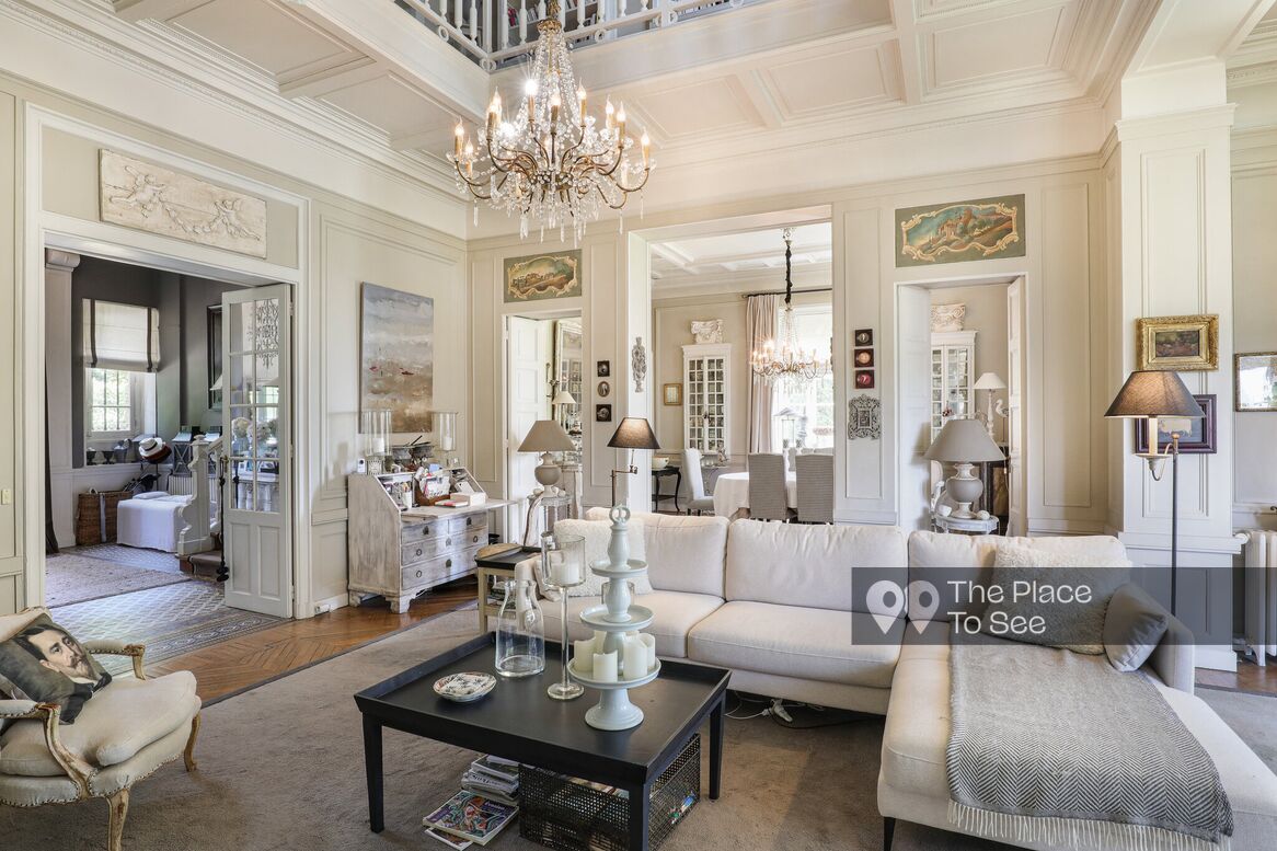 Salon