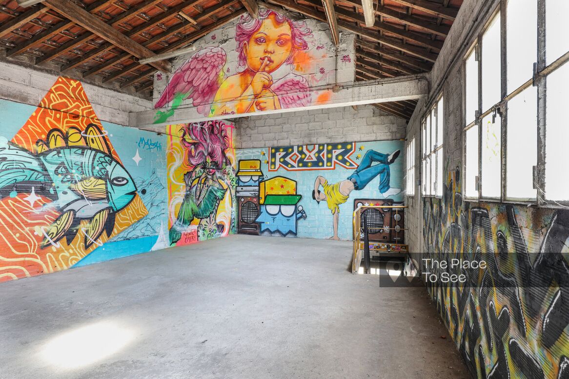 Hangar