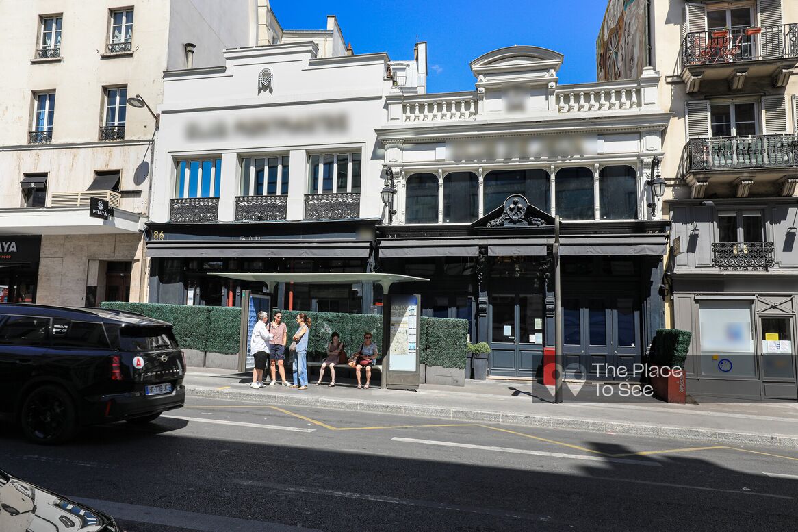 Façade