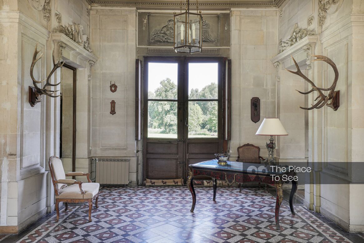 Hall
