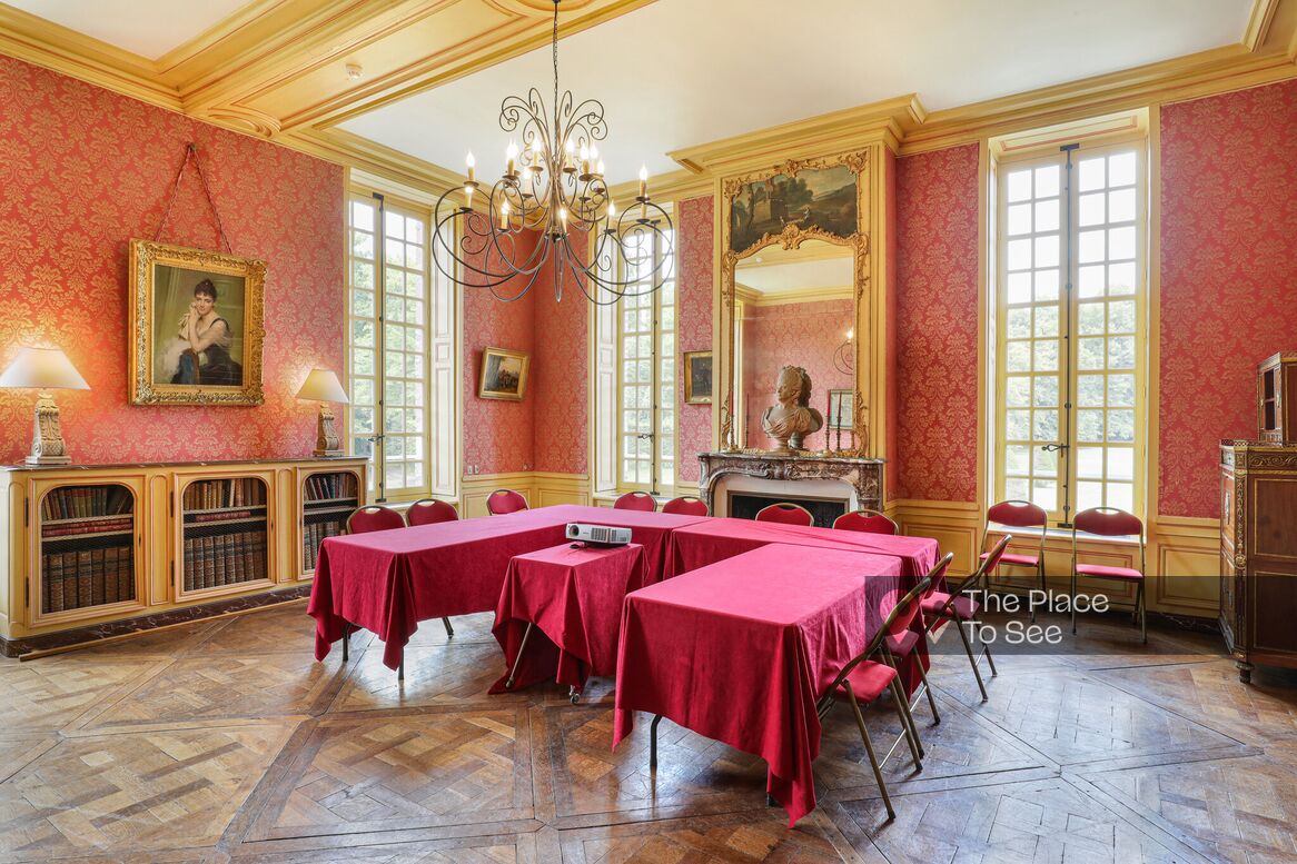 Salon