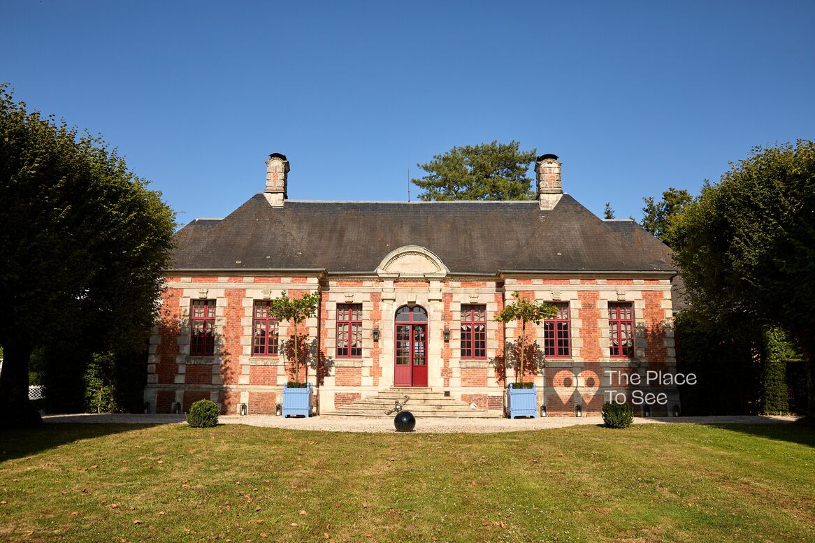 Façade