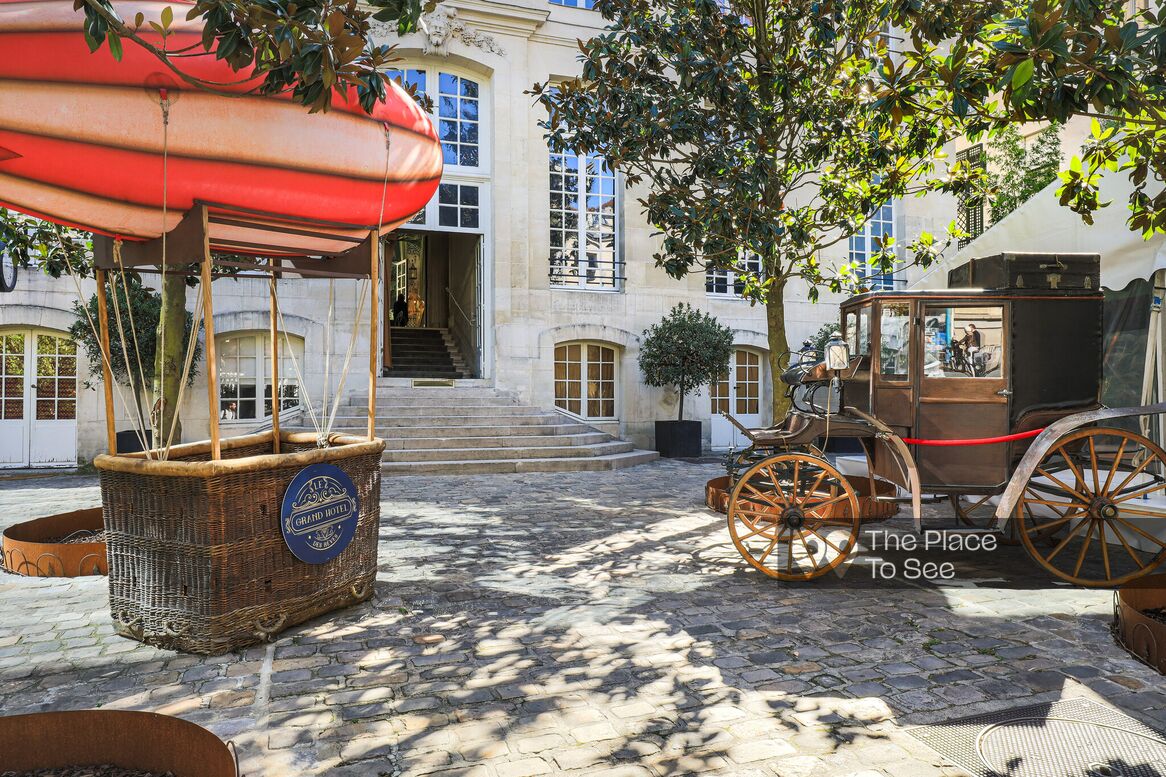 Cour