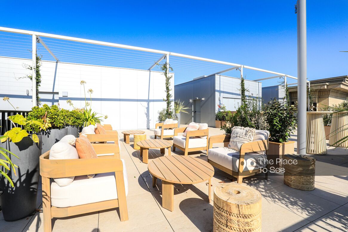 Toit/Rooftop